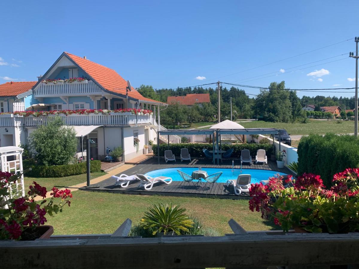 Pool Apartments Plitvice Lakes 그라보바츠 외부 사진