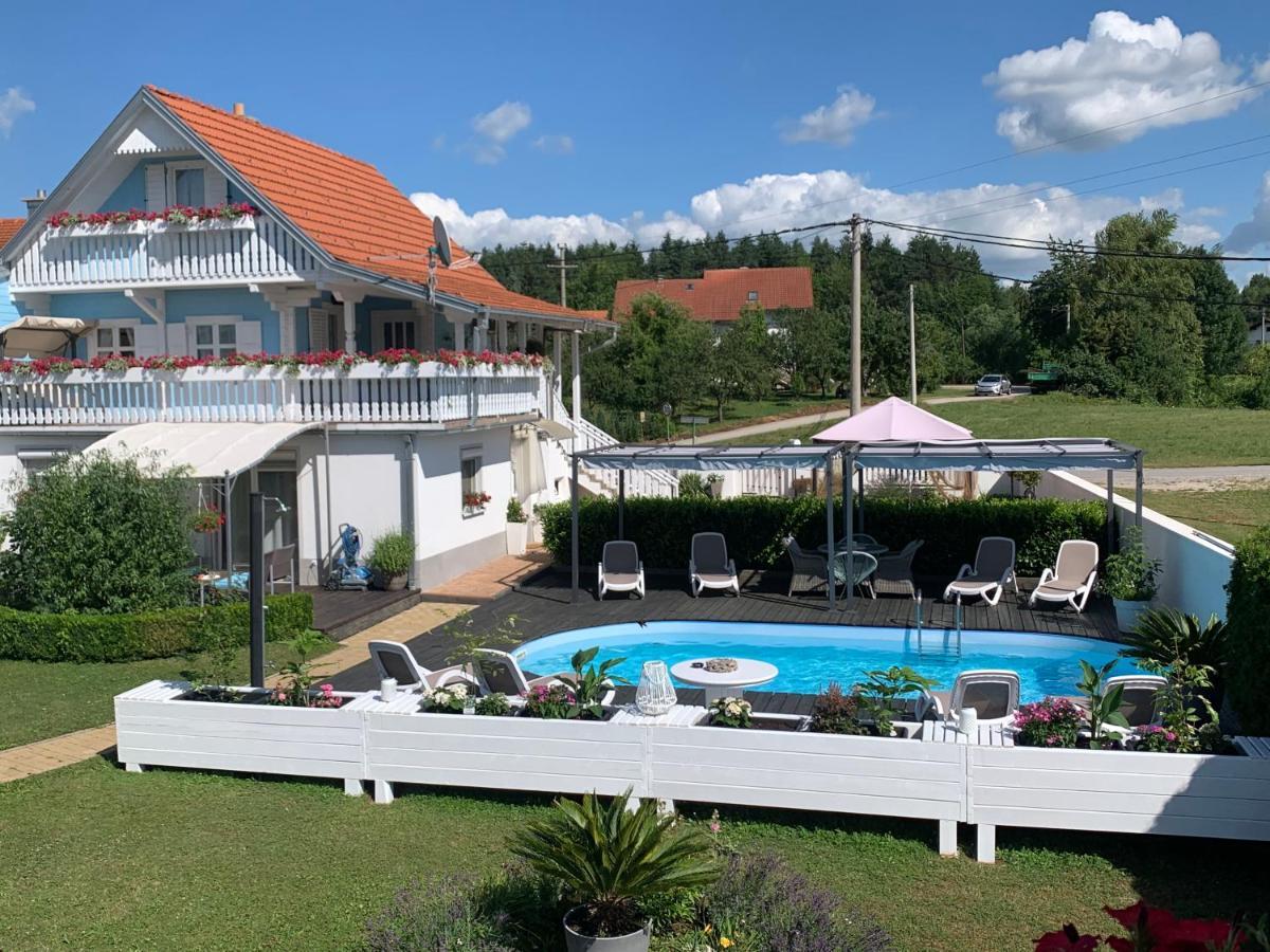 Pool Apartments Plitvice Lakes 그라보바츠 외부 사진