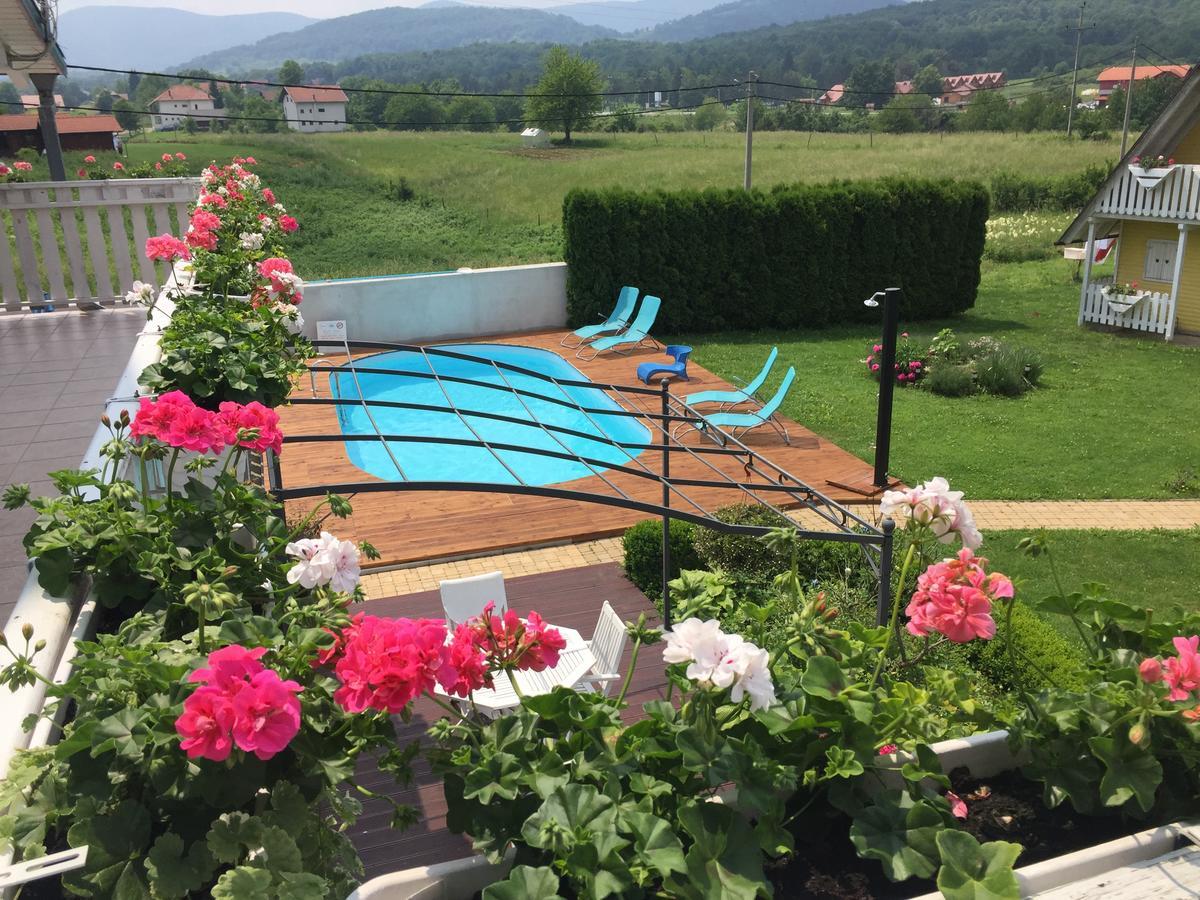 Pool Apartments Plitvice Lakes 그라보바츠 외부 사진