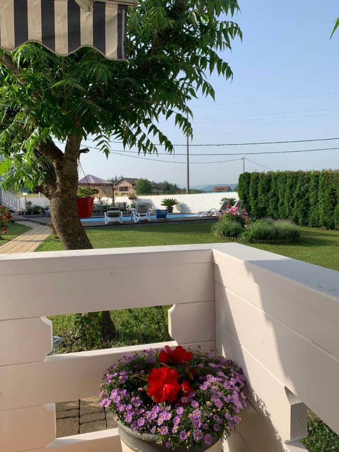 Pool Apartments Plitvice Lakes 그라보바츠 외부 사진